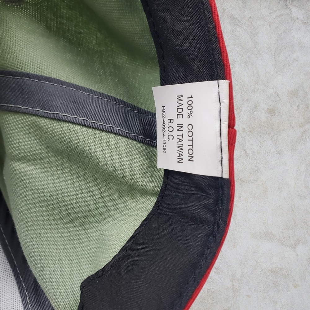 Star Wars Boba Fett Helmet Baseball Cap Adjustable Green Red Hat - Picture 6 of 6